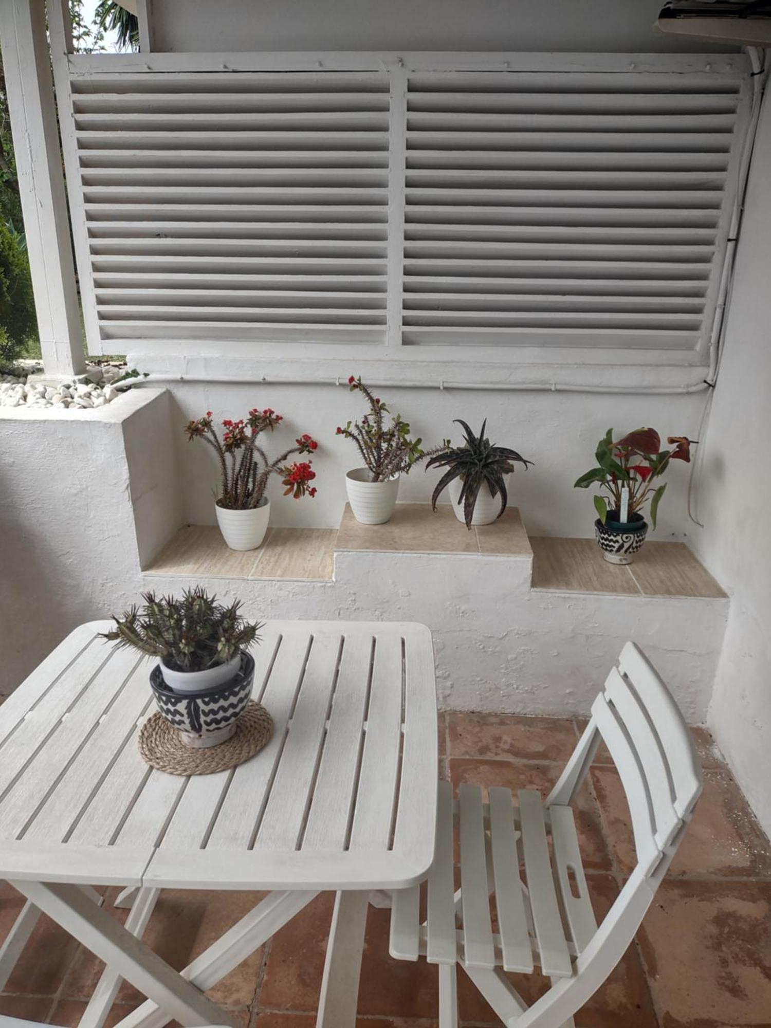 Puerto Banus Beachfront Retreat: Terrace, Pool & Tennis Marbella Exterior photo